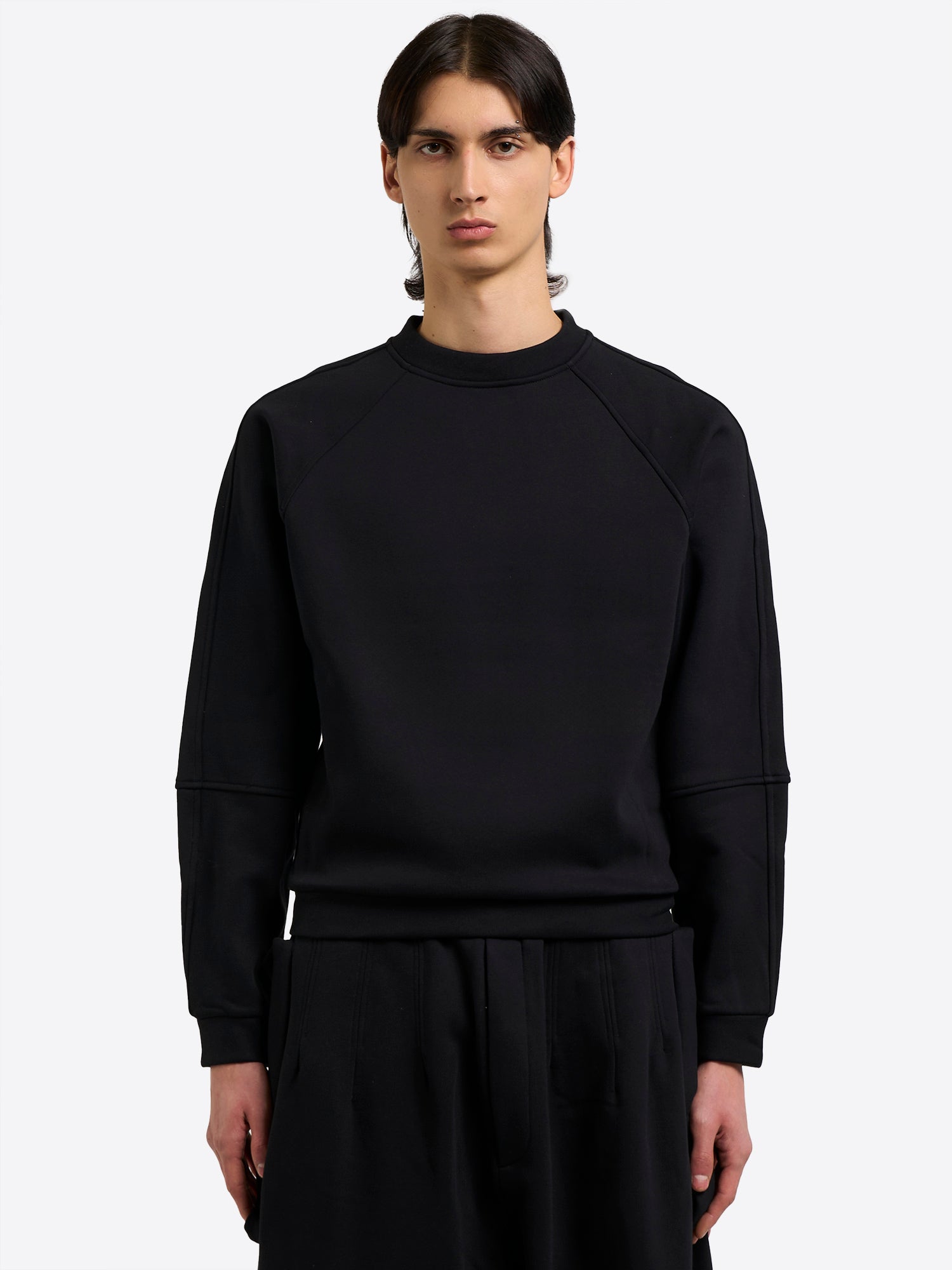 Random Identities | Raglan Sweatshirt in Black