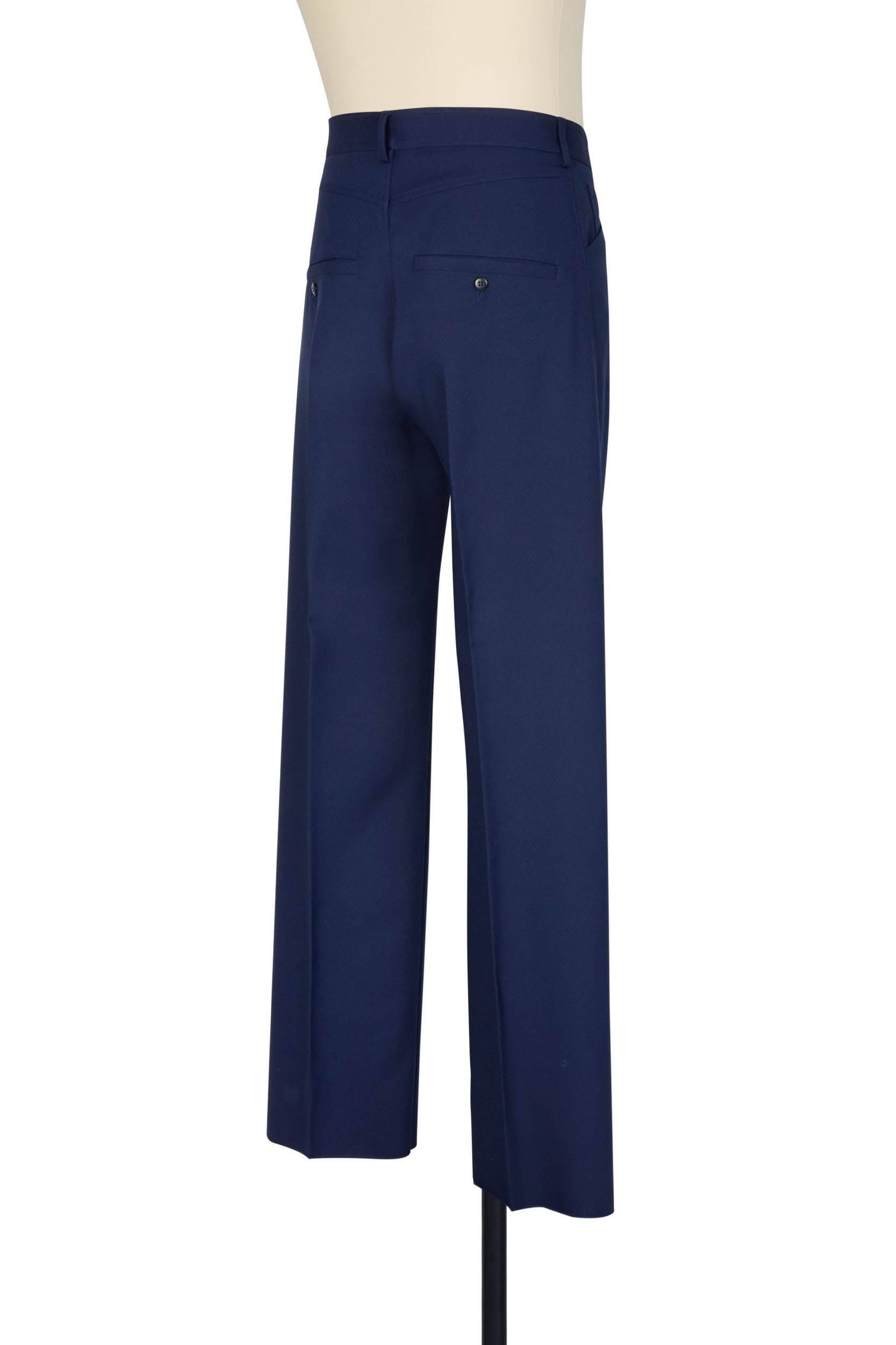 High-waisted straight-leg five-pocket trousers in Navy. clean side-free construction