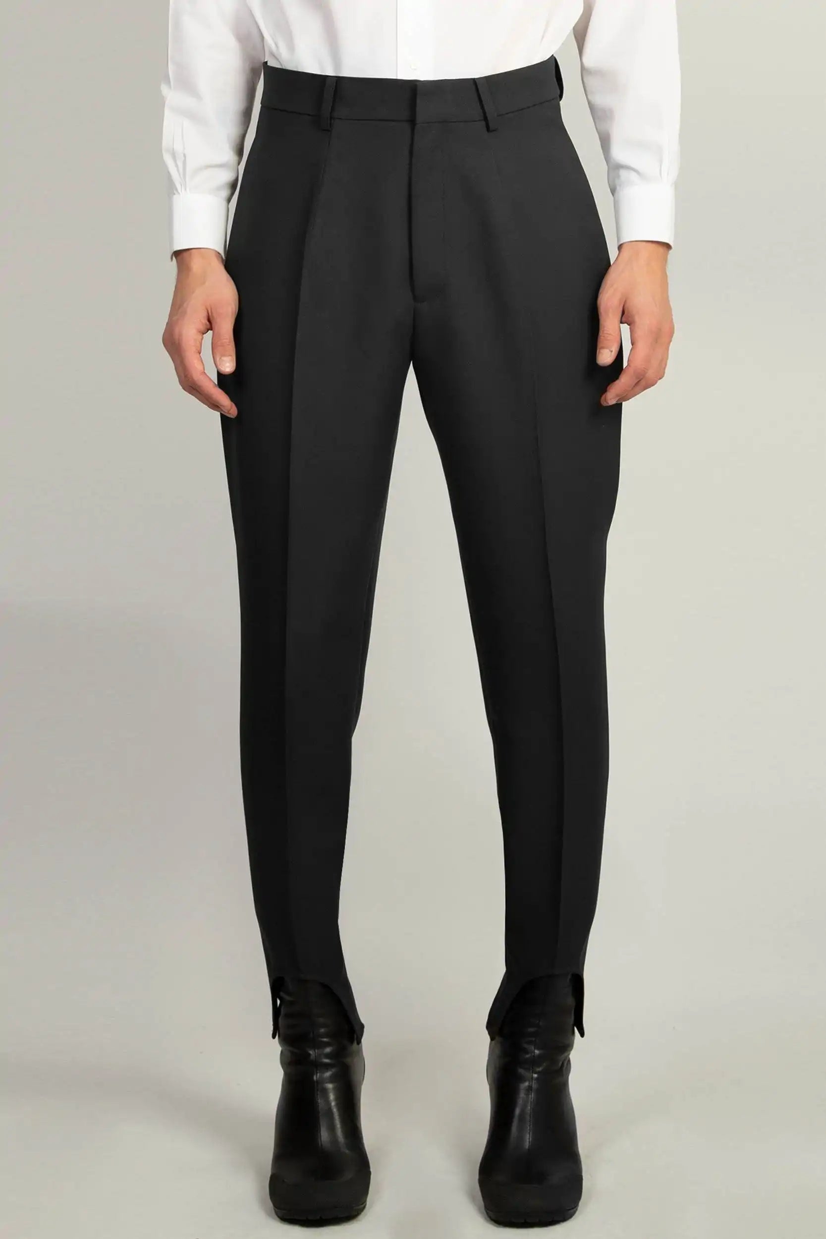 Garterless Trouser - Black