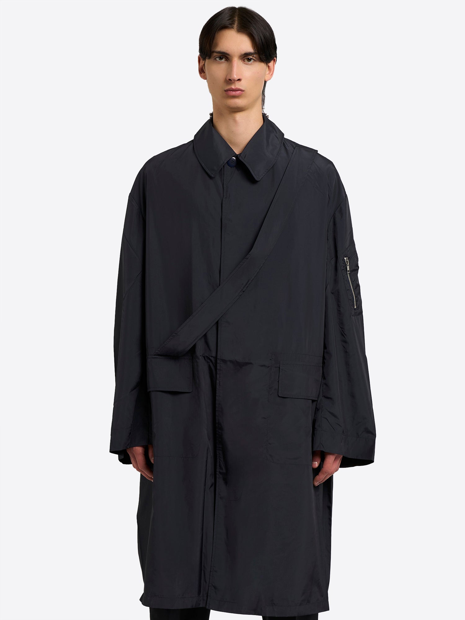 Raincoat With Strap - Black