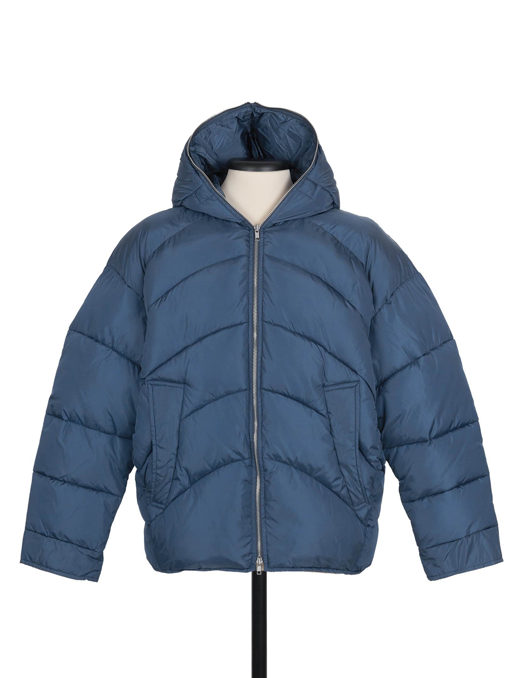 Random Identities Duvet Puffer Jacket in AVIO, hooded with diagonal quilting and S&M zip closure