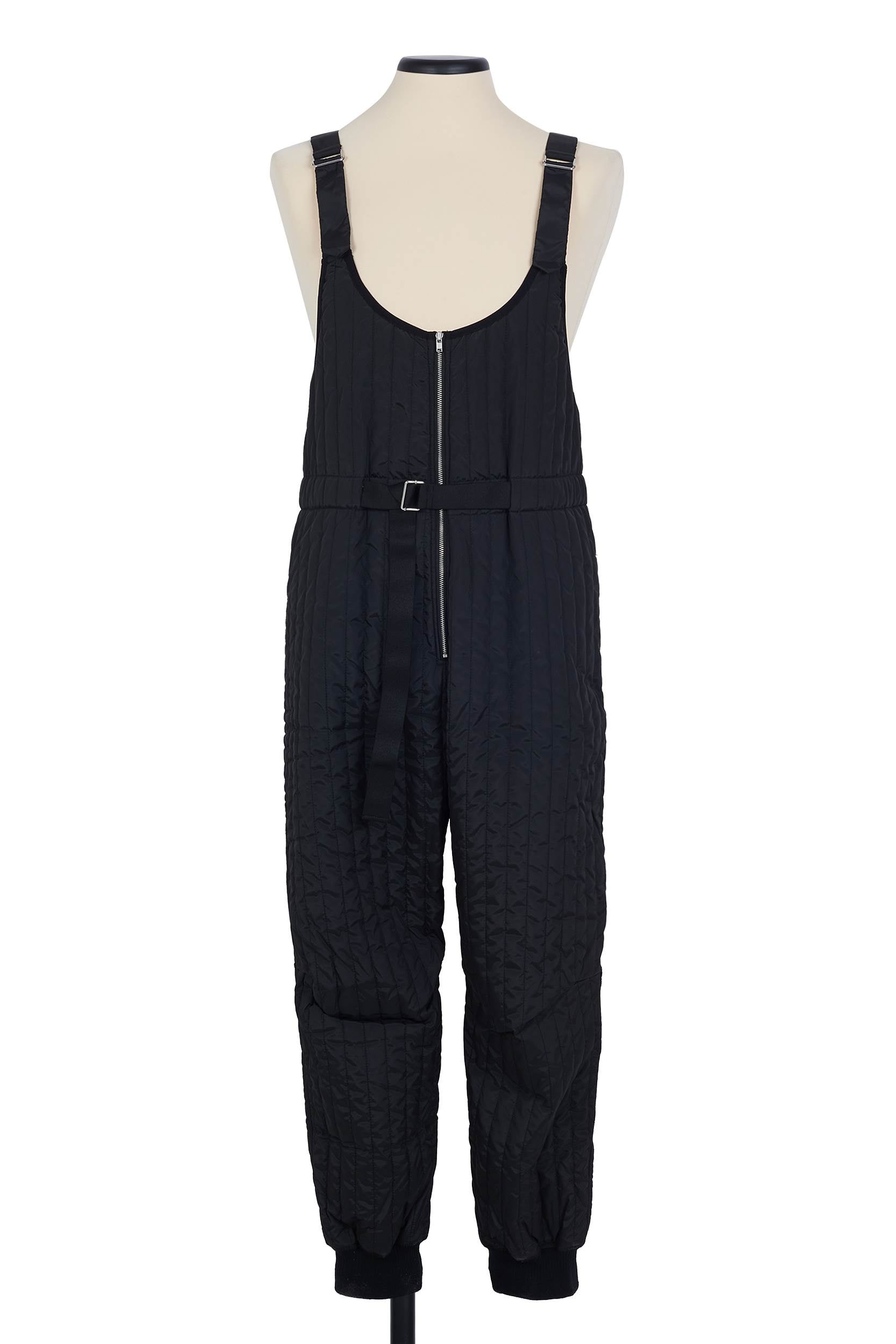 Random Identities Quilted Salopette in Black. thermo‑quilted jumpsuit with adjustable length, regular fit